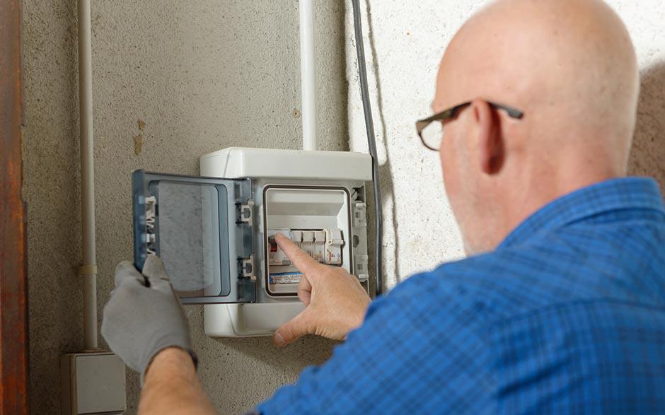 électricien en urgence Le Plessis-Pâté